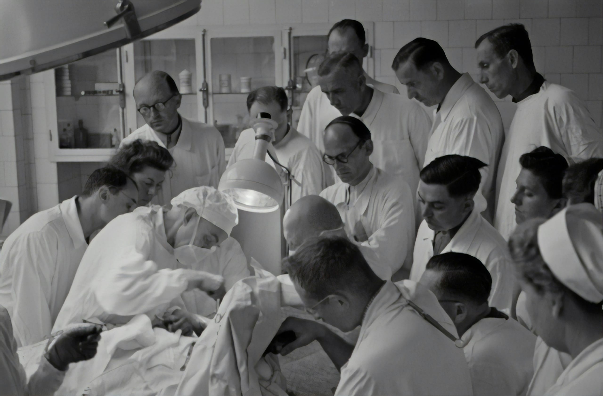 Physicians at work, mid-century